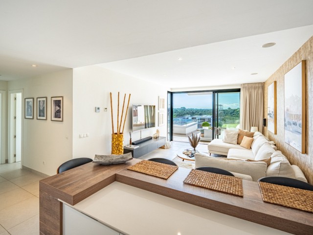 2 Bedrooms Apartment in Estepona