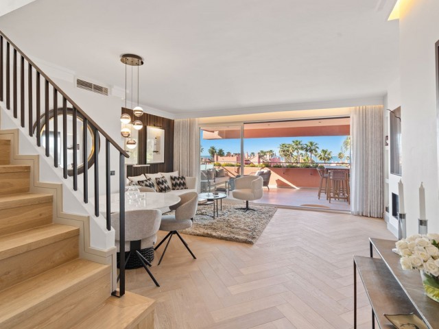 3 Bedrooms Apartment in Estepona