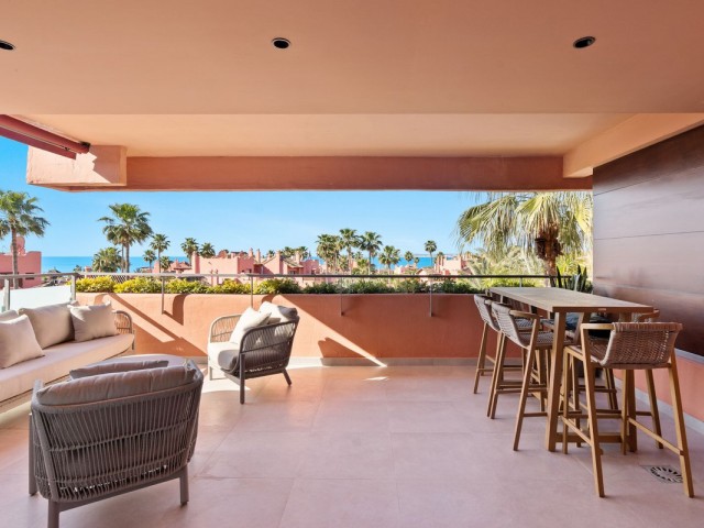 3 Bedrooms Apartment in Estepona