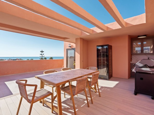 3 Bedrooms Apartment in Estepona