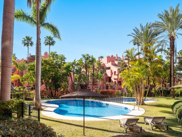 3 Bedrooms Apartment in Estepona