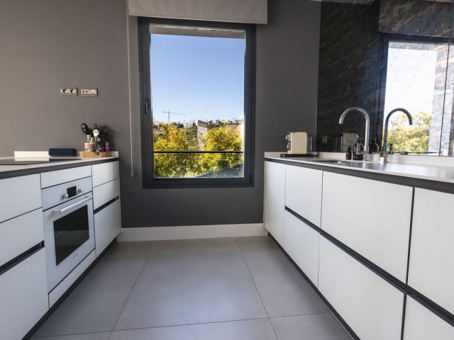 4 Bedrooms Villa in Selwo