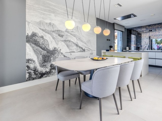 4 Bedrooms Villa in Selwo