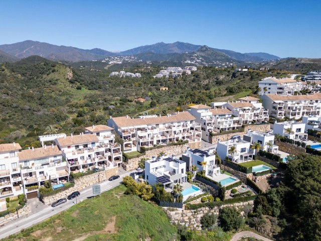 4 Bedrooms Villa in Selwo