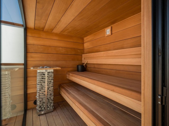 3 Bedrooms Apartment in Estepona