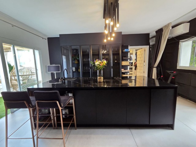 2 Schlafzimmer Reihenhaus in Nueva Andalucía