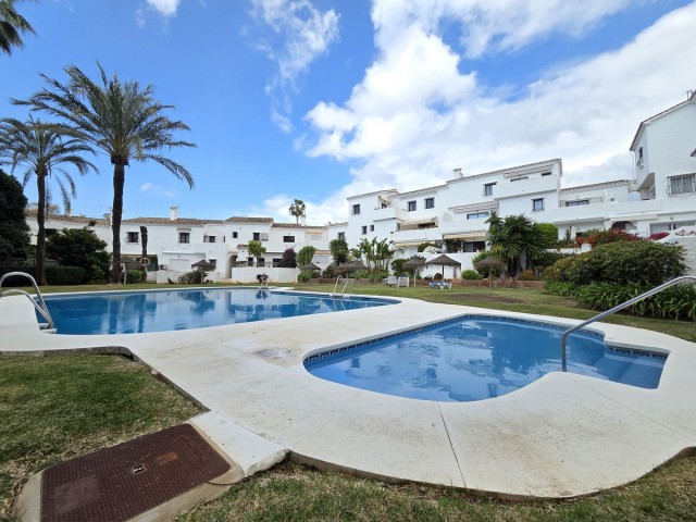 2 Schlafzimmer Reihenhaus in Nueva Andalucía