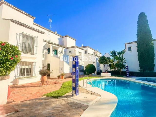 2 Schlafzimmer Apartment in Nagüeles