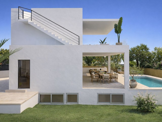 5 Bedrooms Villa in San Pedro de Alcántara
