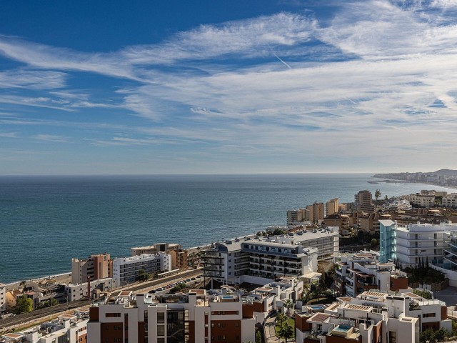 2 Bedrooms Apartment in Fuengirola