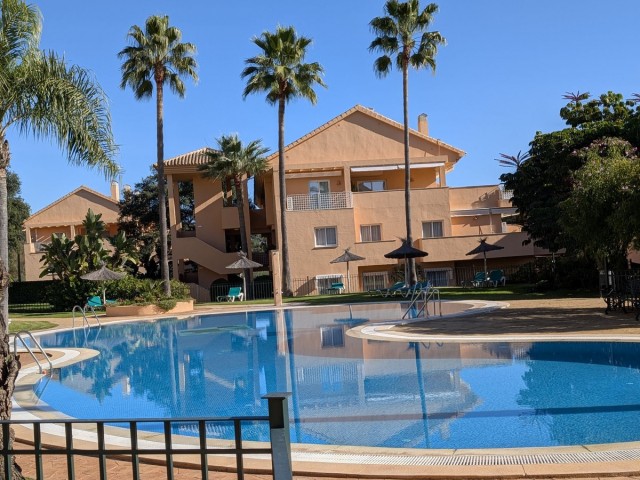 3 Schlafzimmer Apartment in Elviria
