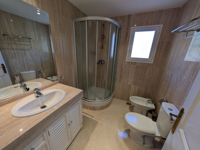 3 Schlafzimmer Apartment in Elviria