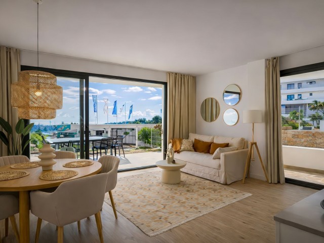 2 Bedrooms Apartment in Estepona