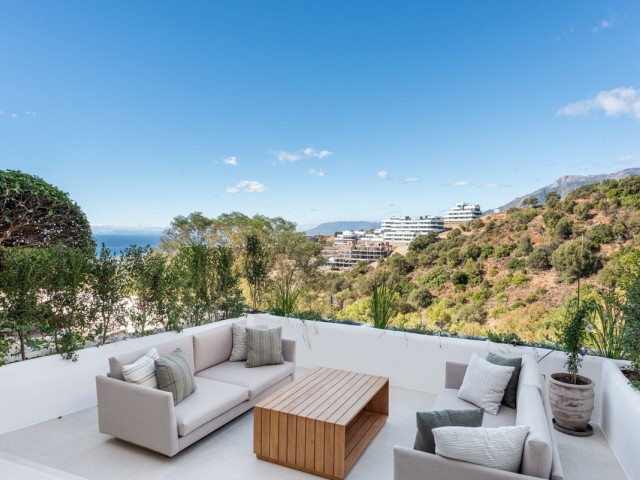 3 Makuuhuoneen Rivitalo Altos de los Monteros