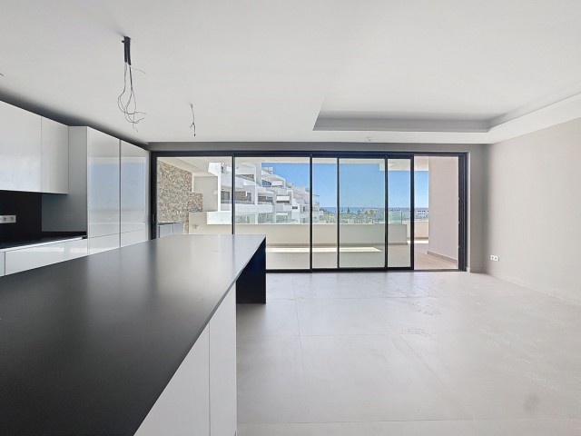 2 Bedrooms Apartment in Estepona