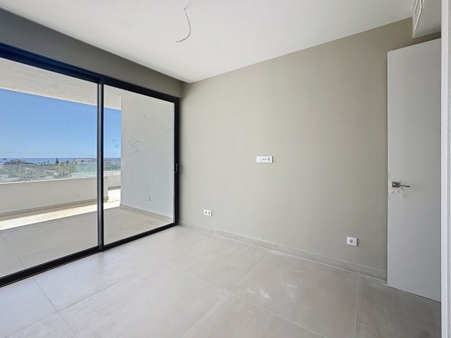 2 Bedrooms Apartment in Estepona