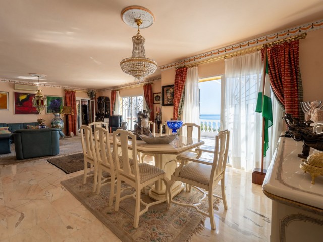 4 Sovrums Villa i Torremuelle