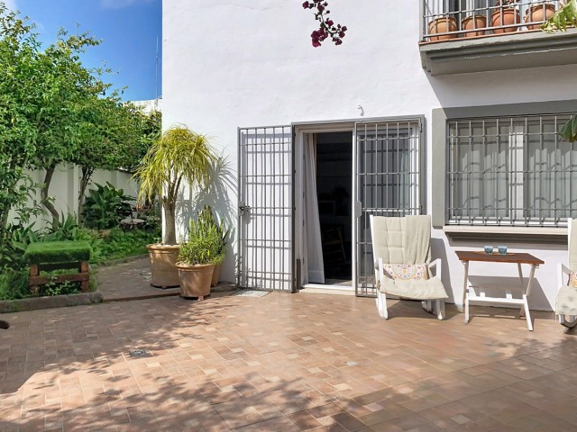 4 Bedrooms Villa in Estepona
