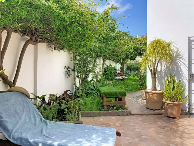 4 Bedrooms Villa in Estepona