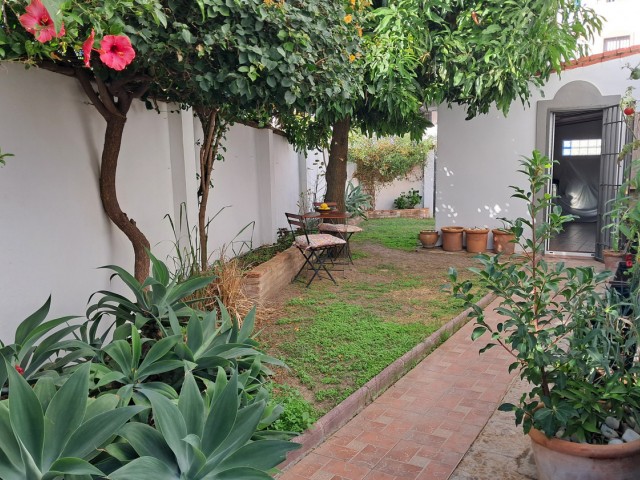 4 Bedrooms Villa in Estepona