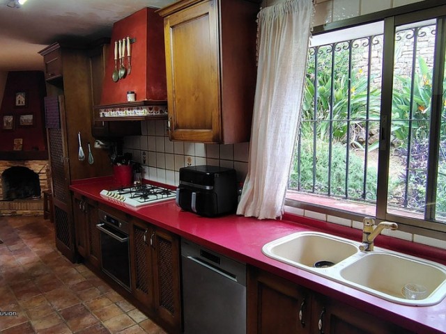 3 Bedrooms Villa in Río Real