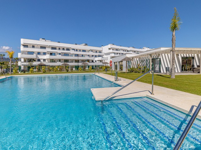 2 Bedrooms Apartment in Estepona