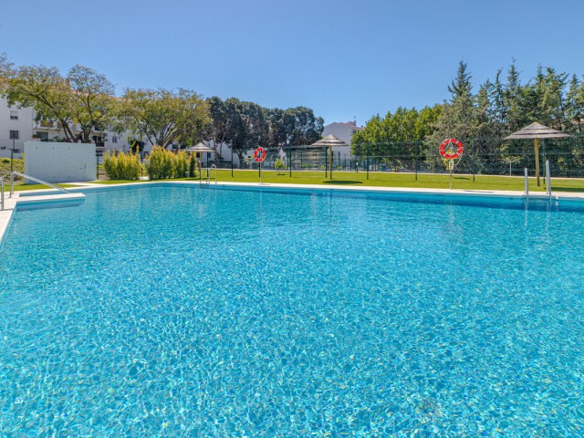 2 Bedrooms Apartment in Estepona