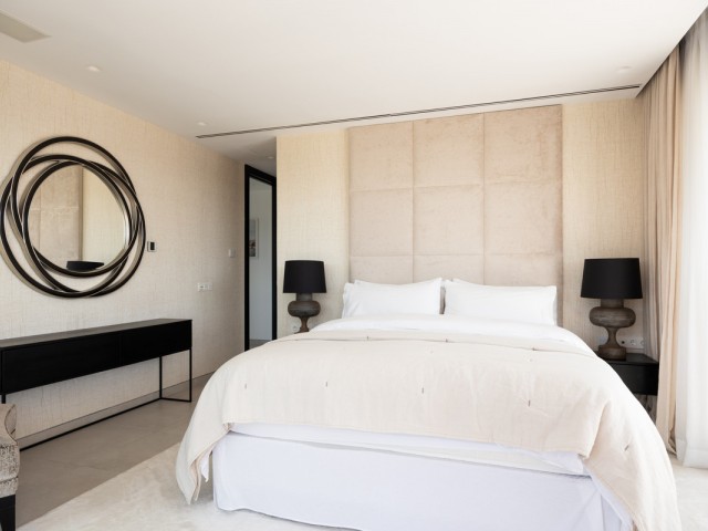 4 Bedrooms Villa in Nueva Andalucía