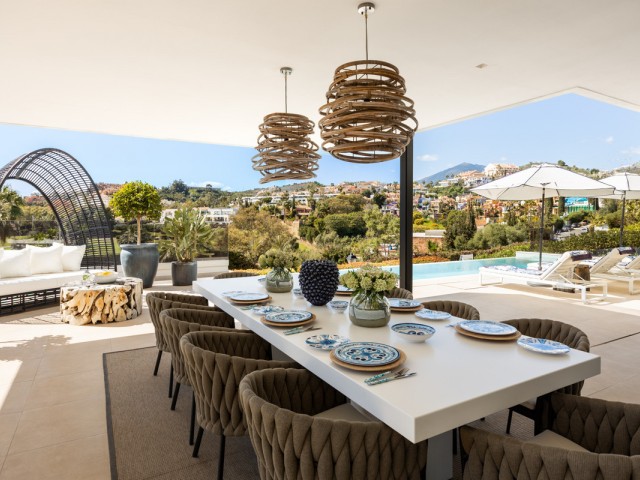 4 Bedrooms Villa in Nueva Andalucía