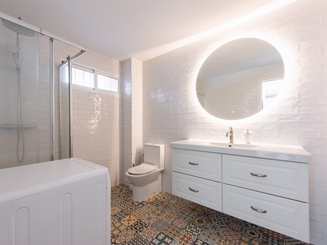 2 Bedrooms Apartment in San Pedro de Alcántara