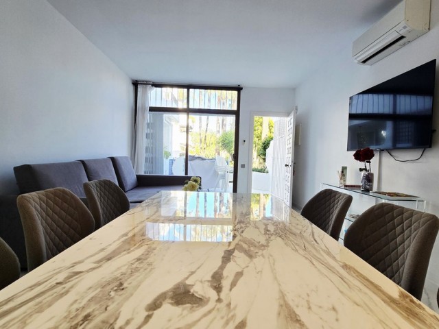 1 Bedrooms Apartment in Puerto Banús