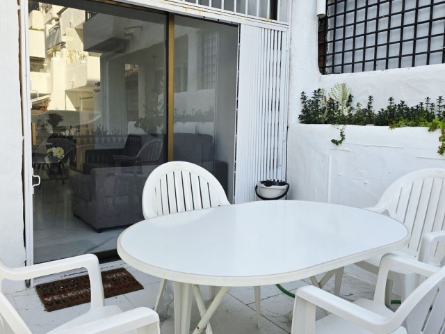 1 Makuuhuoneen Huoneisto Puerto Banús