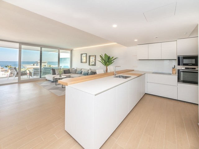 2 Bedrooms Apartment in Fuengirola