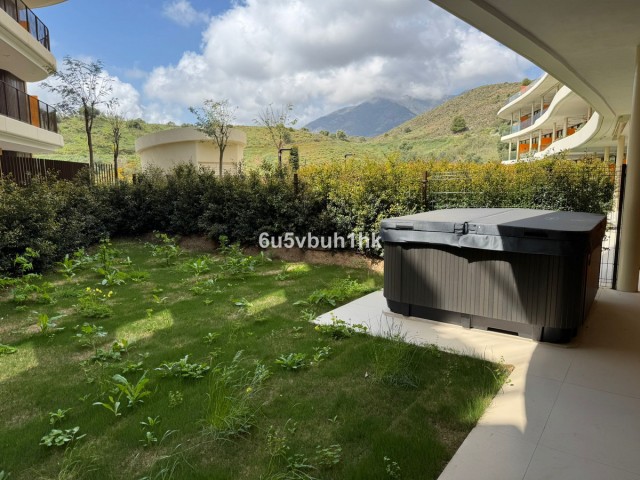 2 Bedrooms Apartment in Fuengirola