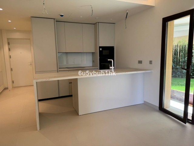 2 Bedrooms Apartment in Fuengirola