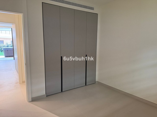 2 Bedrooms Apartment in Fuengirola