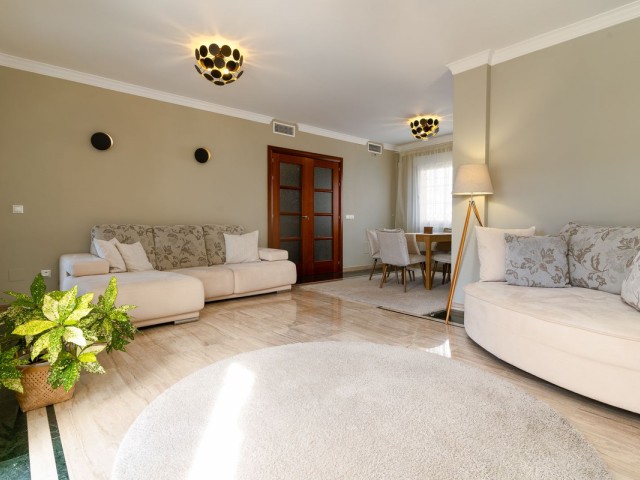 4 Soveroms Rekkehus i Calahonda