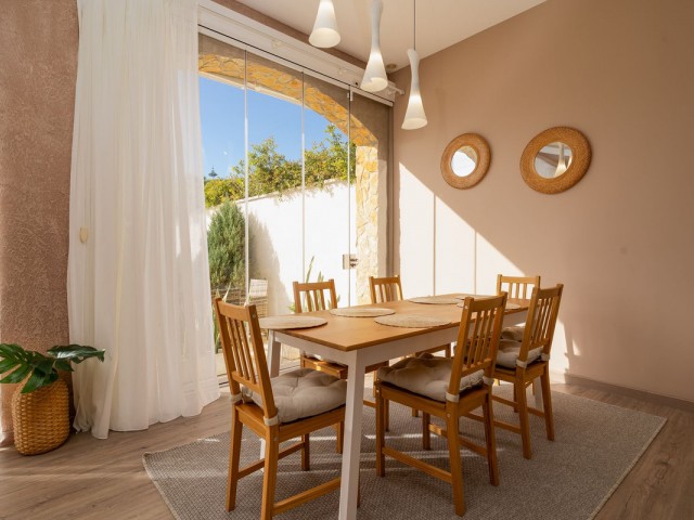 4 Soveroms Rekkehus i Calahonda