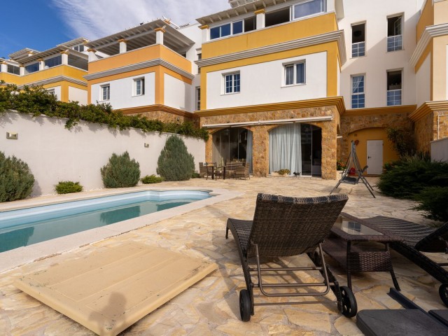 4 Soveroms Rekkehus i Calahonda