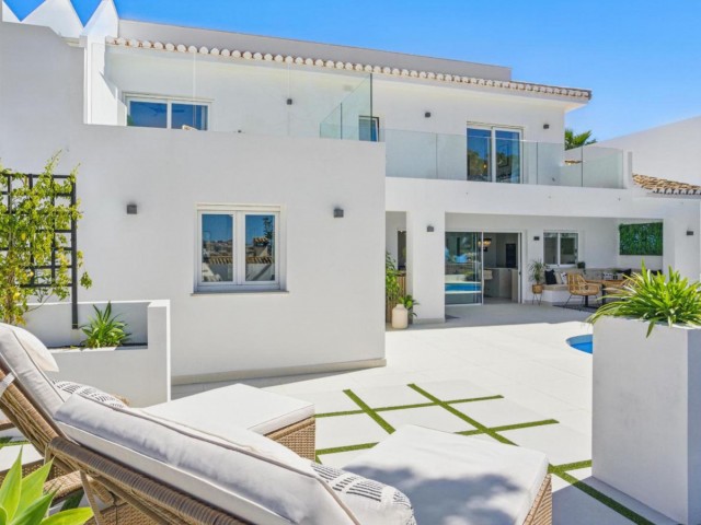 4 Schlafzimmer Villa in La Cala de Mijas