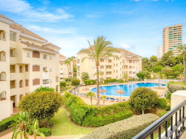 2 Schlafzimmer Apartment in Elviria