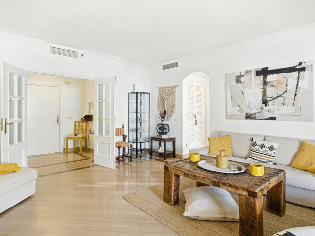 2 Schlafzimmer Apartment in Elviria