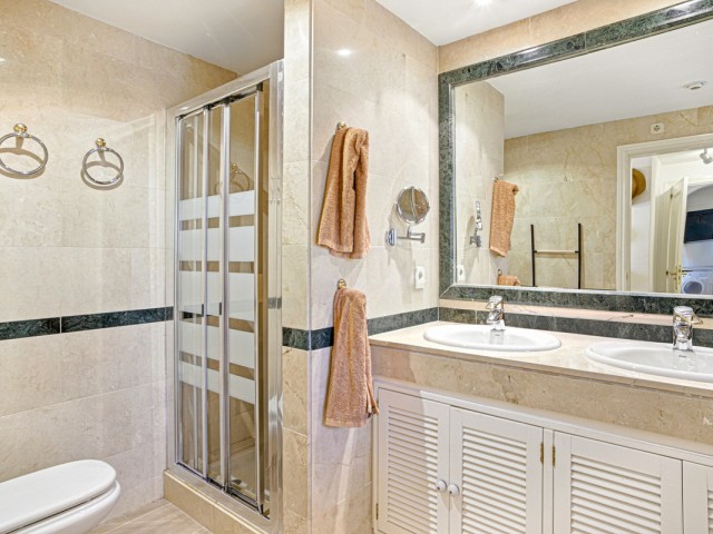 2 Schlafzimmer Apartment in Elviria