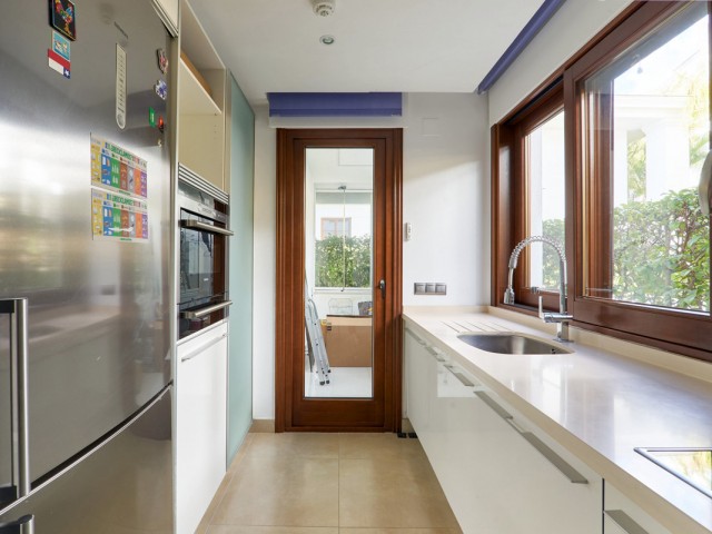 1 Bedrooms Apartment in Estepona