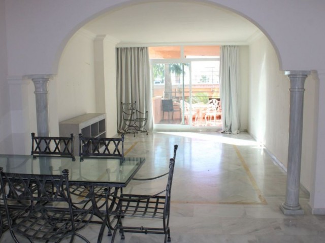2 Bedrooms Apartment in Marbella