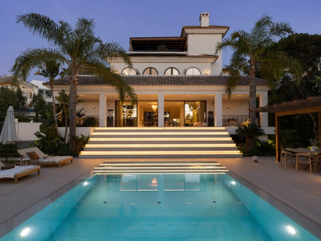 Villa, Nueva Andalucia