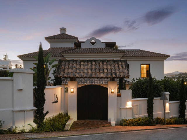 6 Slaapkamer Villa in Nueva Andalucía