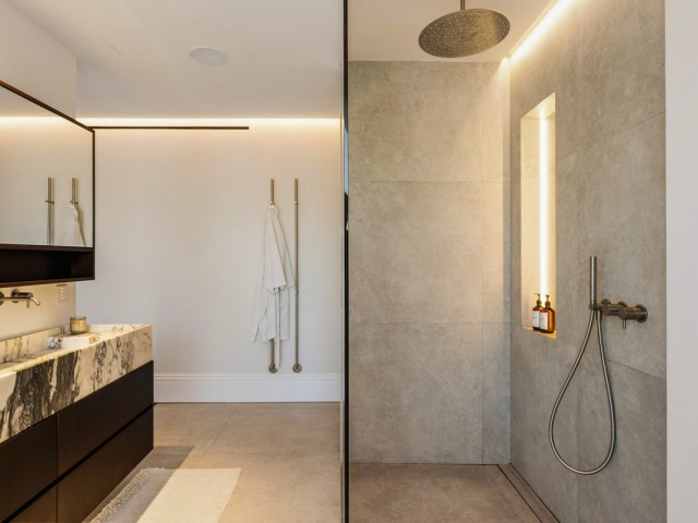 6 Slaapkamer Villa in Nueva Andalucía