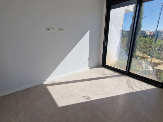 3 Bedrooms Apartment in Estepona