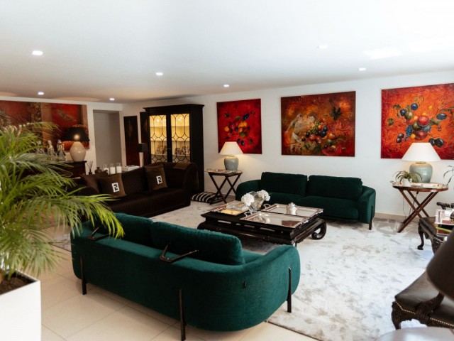 3 Bedrooms Apartment in Sotogrande